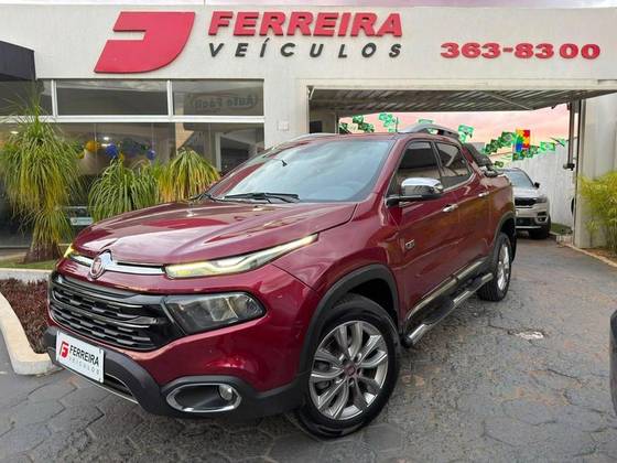 FIAT TORO 2.0 16V TURBO DIESEL RANCH 4WD AT9 FIAT TORO 2.0 16V TURBO DIESEL RANCH 4WD AT9